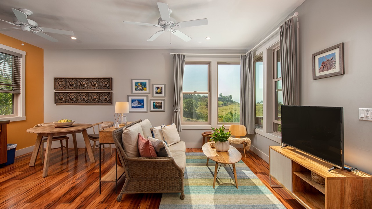 Photo of Livingroom in Kohala Estates