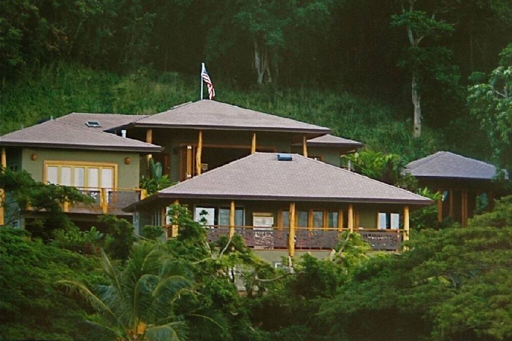 Photo of Others in Pupukea