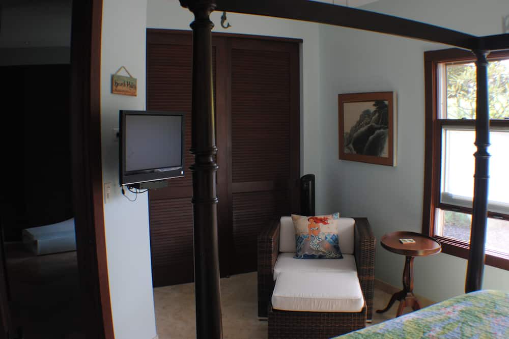 Photo of Bedroom in Discovery Harbour