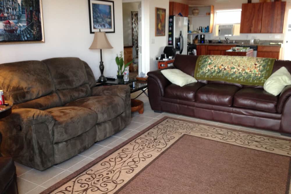 Photo of Livingroom in Ocean View