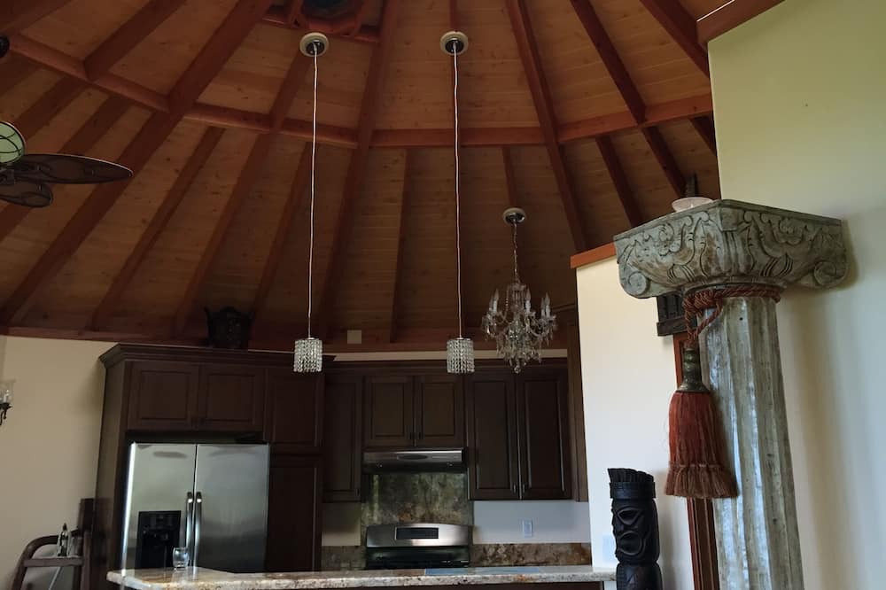 Photo of Kitchen in Honomu