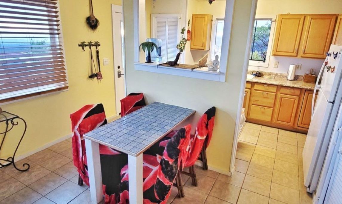 Photo of Others in Kona Gardens Estates