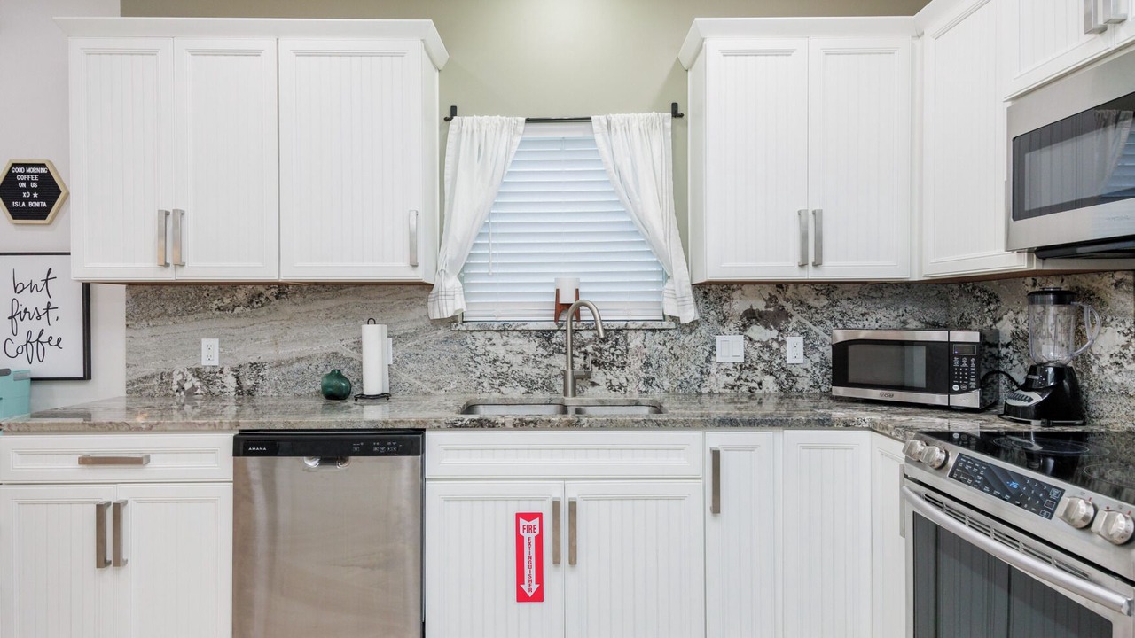 Photo of Kitchen in Eastern Honolulu