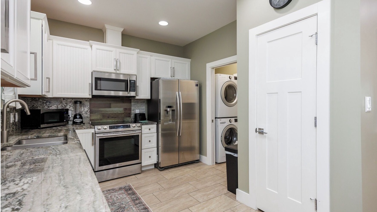 Photo of Kitchen in Eastern Honolulu