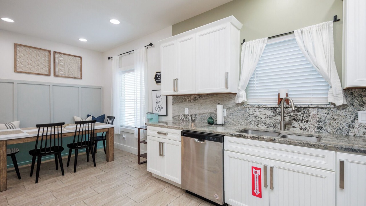 Photo of Kitchen in Eastern Honolulu