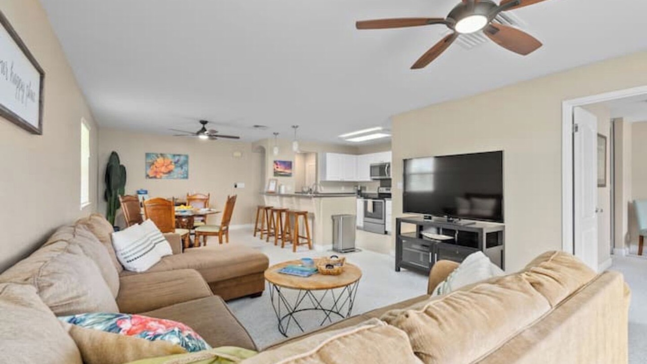 Photo of Livingroom in Kapolei