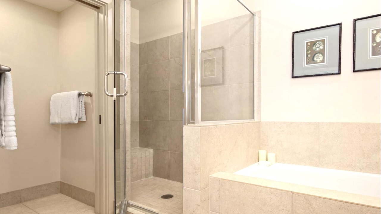 Photo of Bathroom in Waikoloa