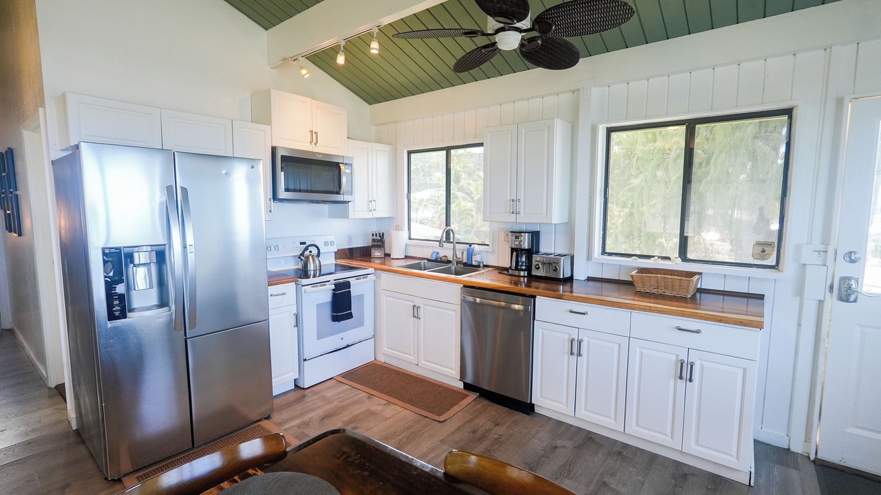Photo of Kitchen in Pupukea