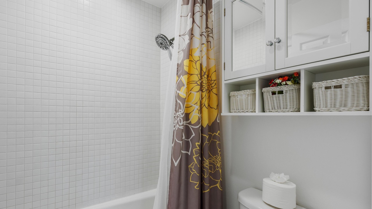 Photo of Bathroom in Keauhou