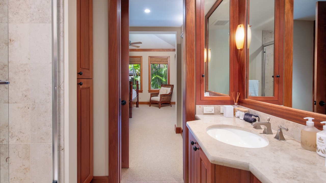 Photo of Bathroom in Kaupulehu