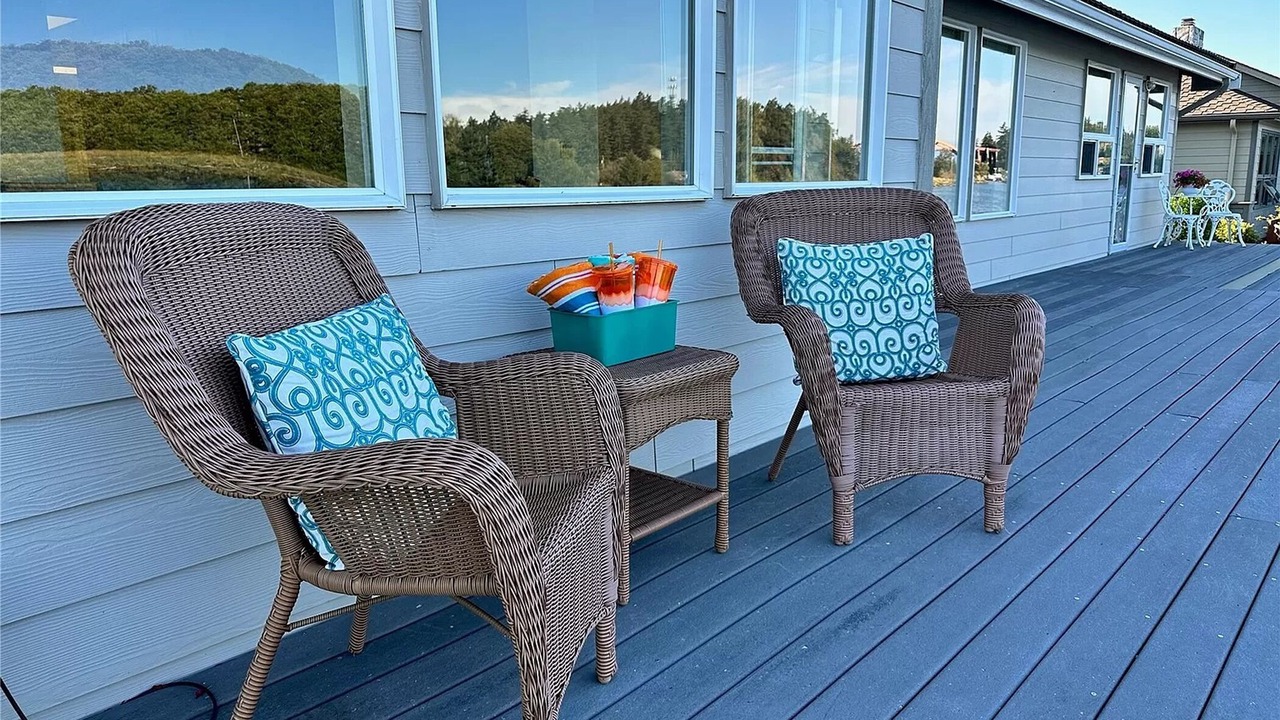 Photo of Patio Balcony in La Conner