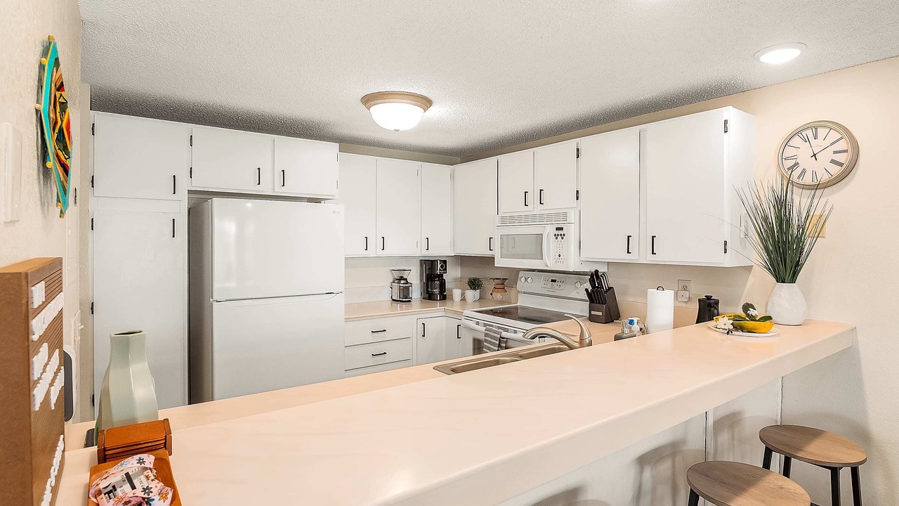 Photo of Kitchen in Waikoloa