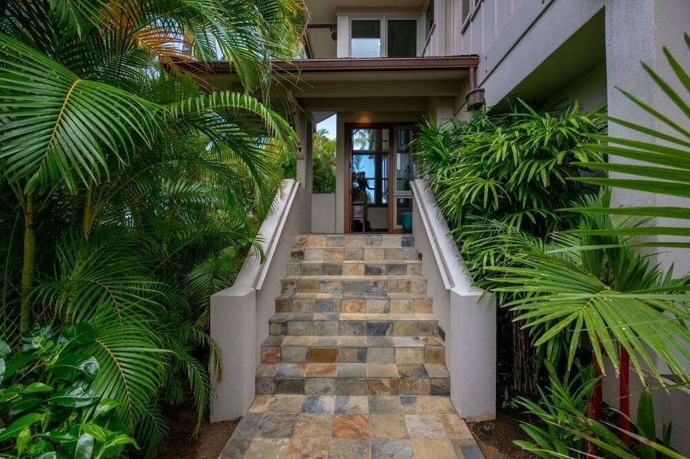 Photo of Outdoor in Kaupulehu