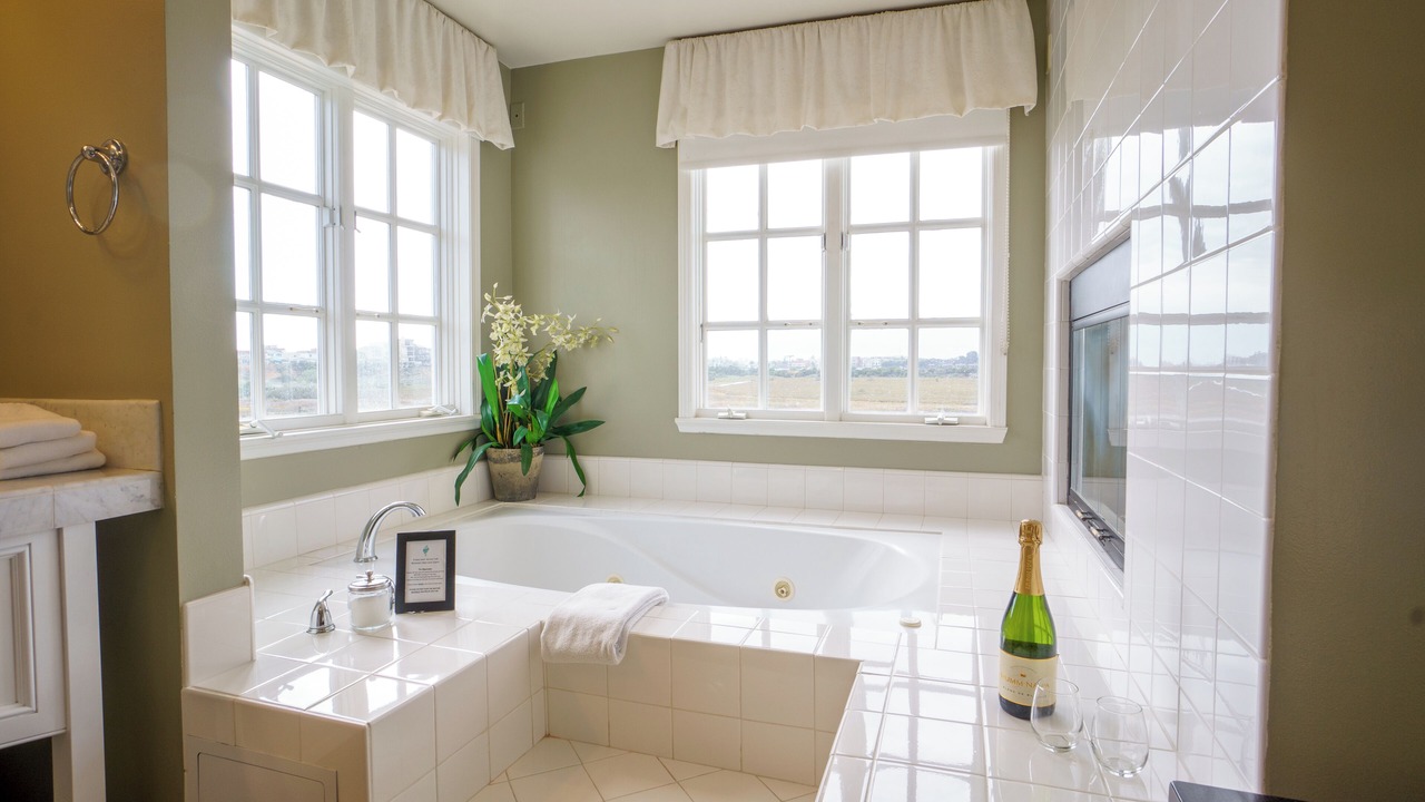 Photo of Bathroom in Playa Del Rey