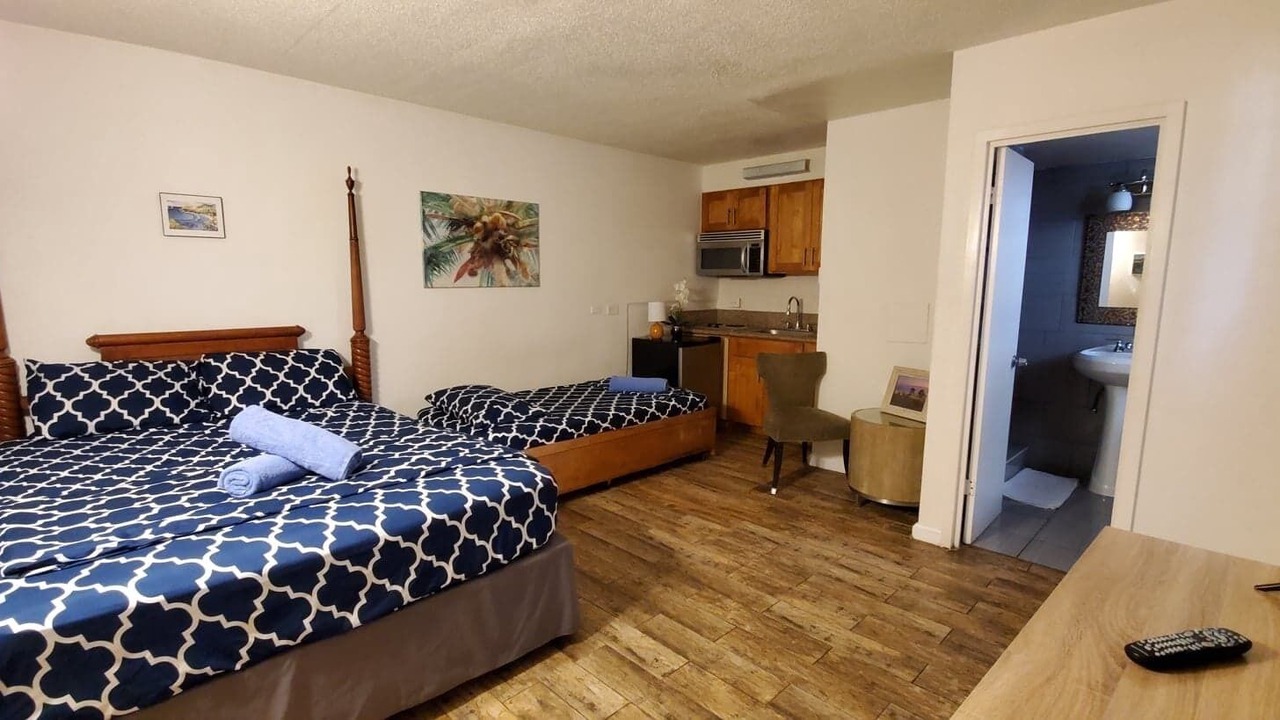 Photo of Bedroom in Waikiki