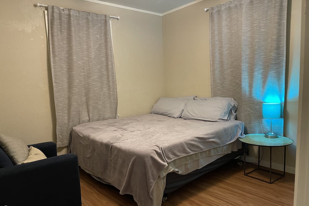 Photo of Bedroom in Honokaa