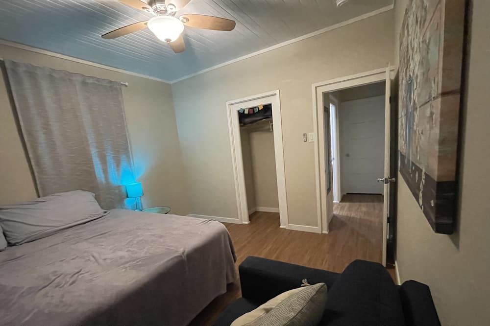 Photo of Bedroom in Honokaa