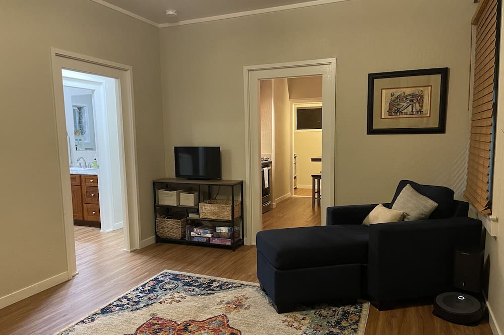 Photo of Livingroom in Honokaa