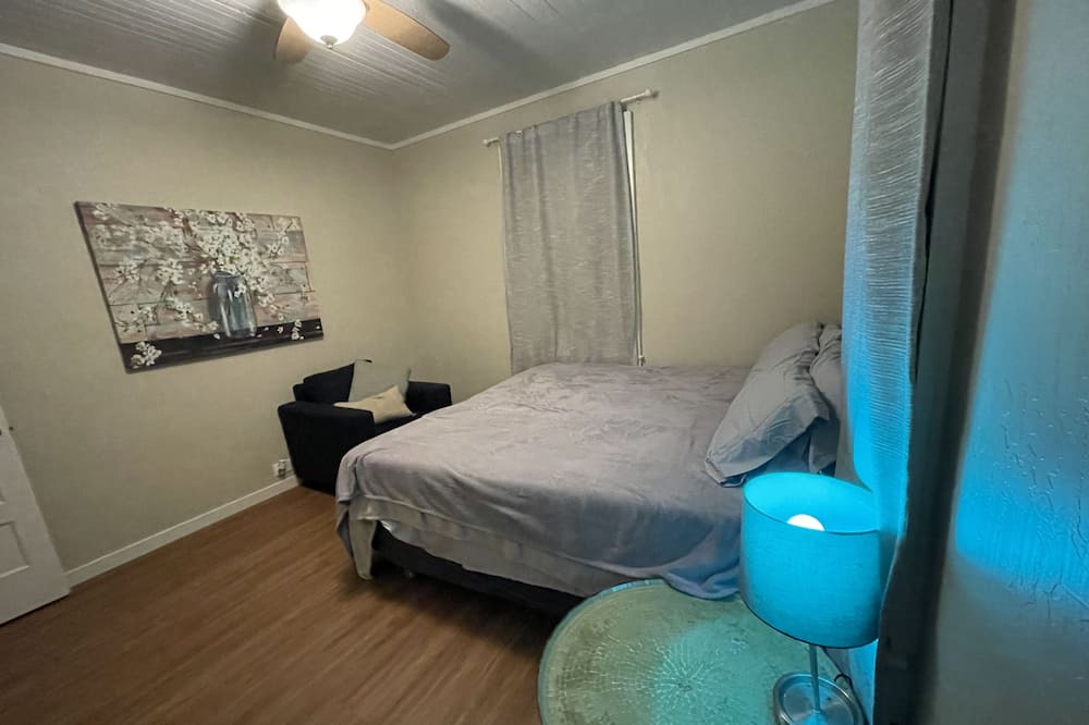 Photo of Bedroom in Honokaa