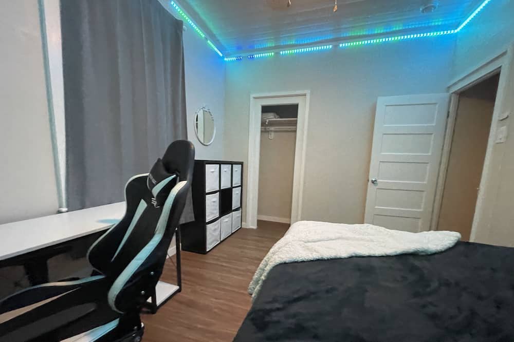 Photo of Bedroom in Honokaa