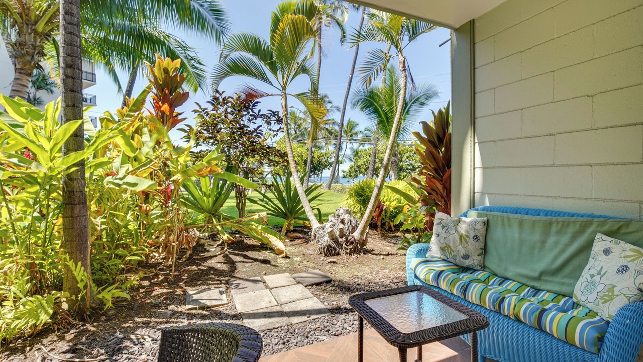 Photo of Others in Historic Kailua Village