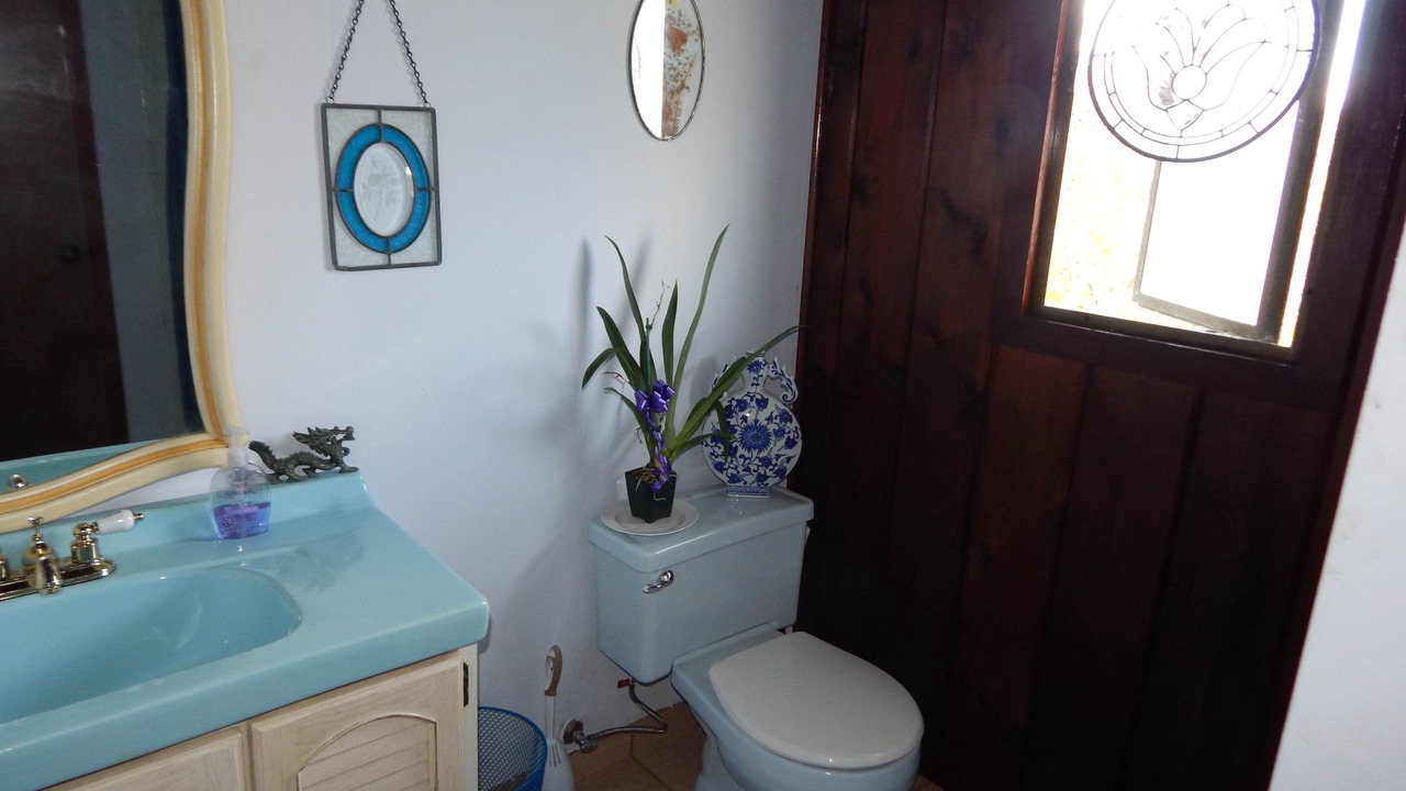 Photo of Bathroom in Fern Forest