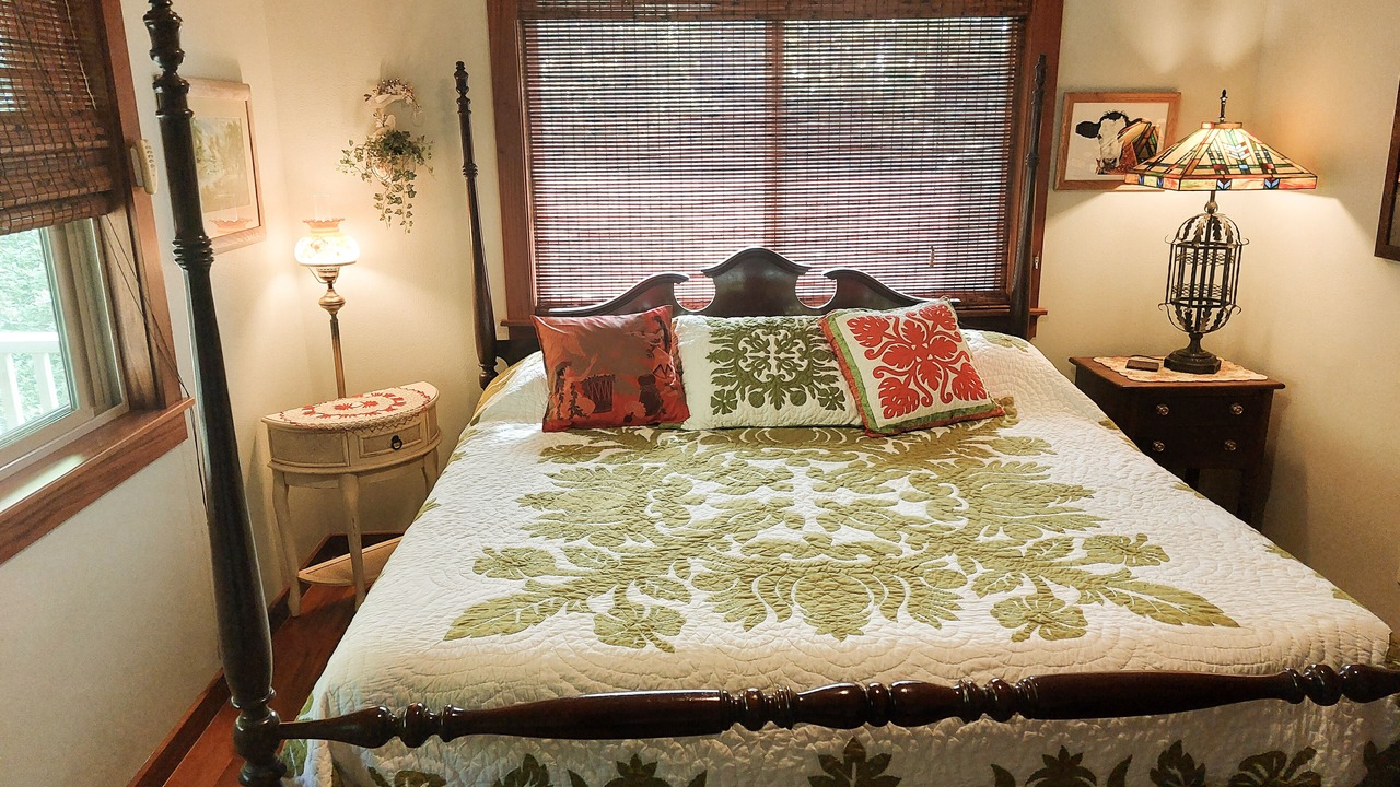 Photo of Bedroom in Honaunau-Napoopoo