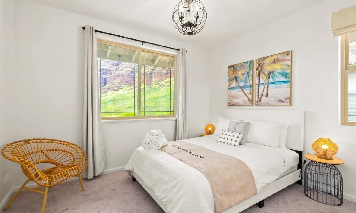 Photo of Bedroom in Makaha Valley
