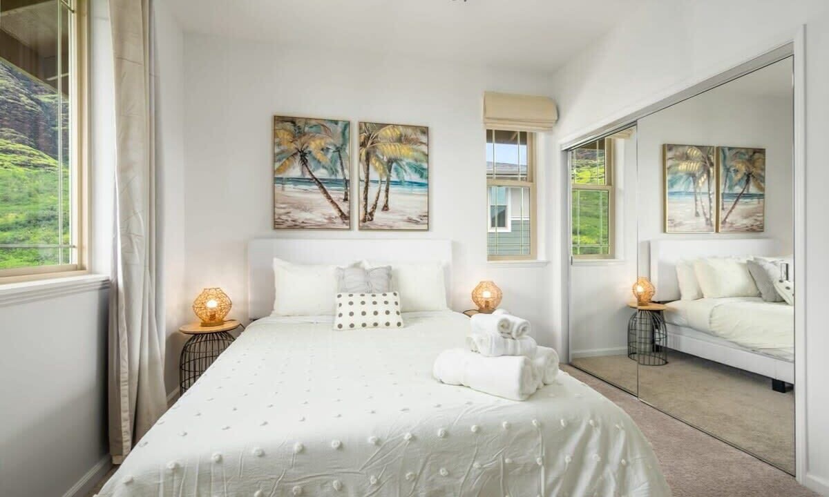 Photo of Bedroom in Makaha Valley