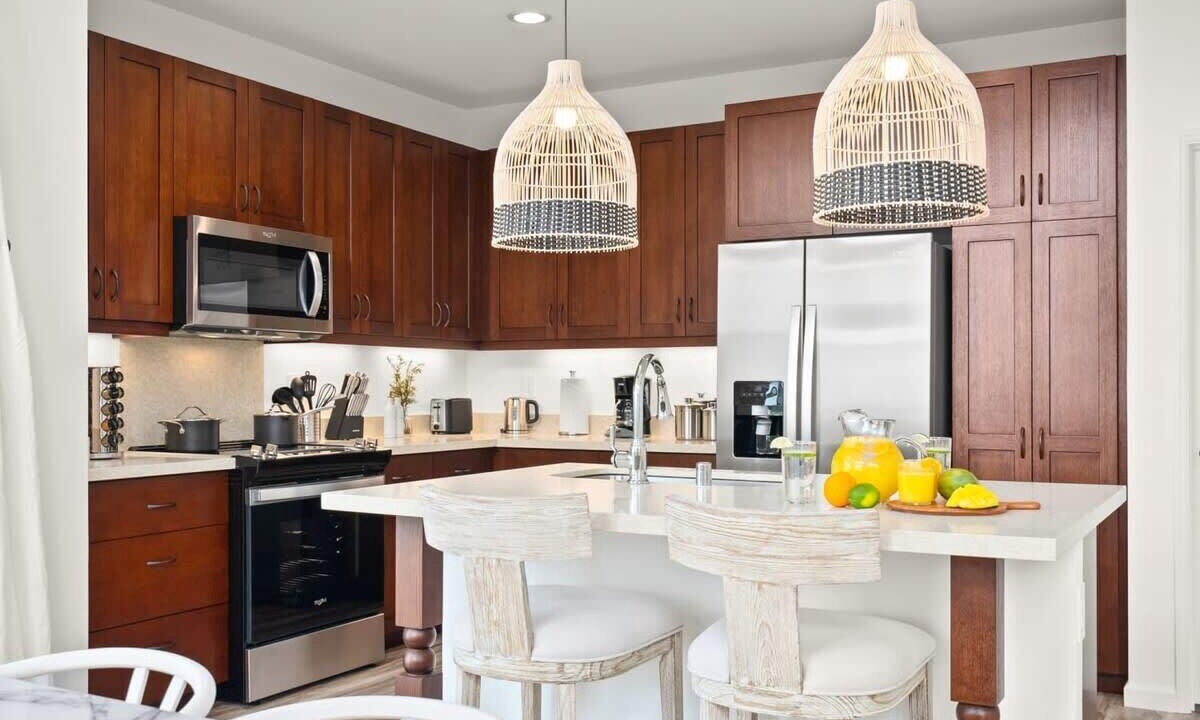 Photo of Kitchen in Makaha Valley