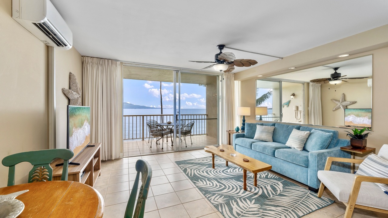 Photo of Livingroom in Maalaea