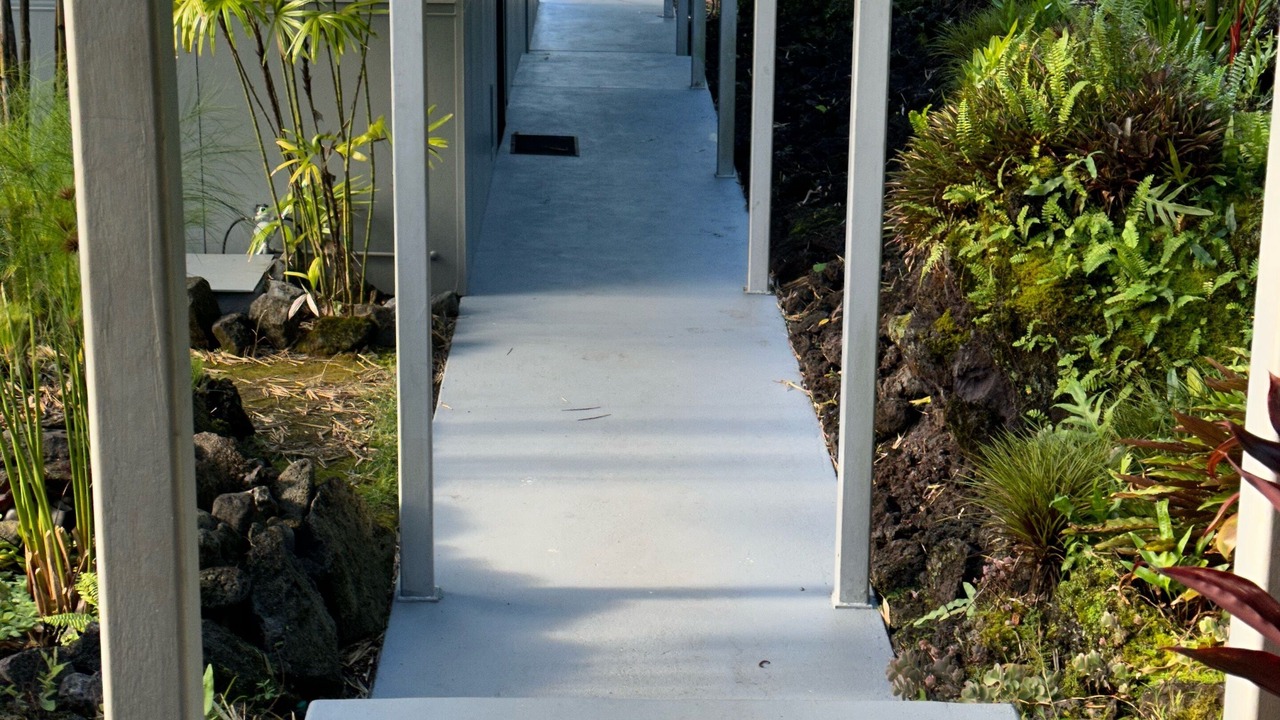 Photo of Outdoor in Puna Palisades