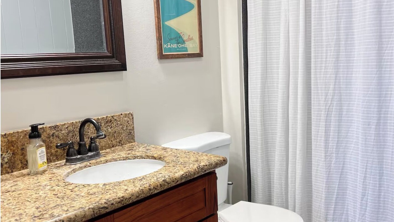 Photo of Bathroom in Punaluu