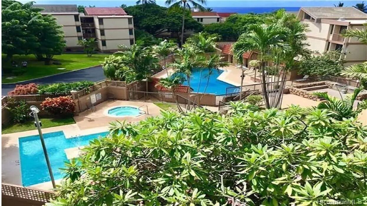 Photo of Outdoor in Makaha Valley