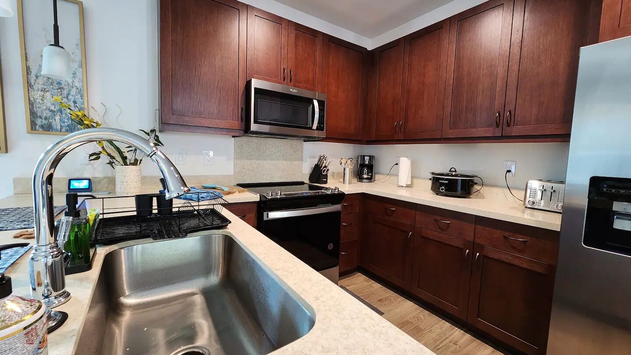 Photo of Kitchen in Makaha Valley