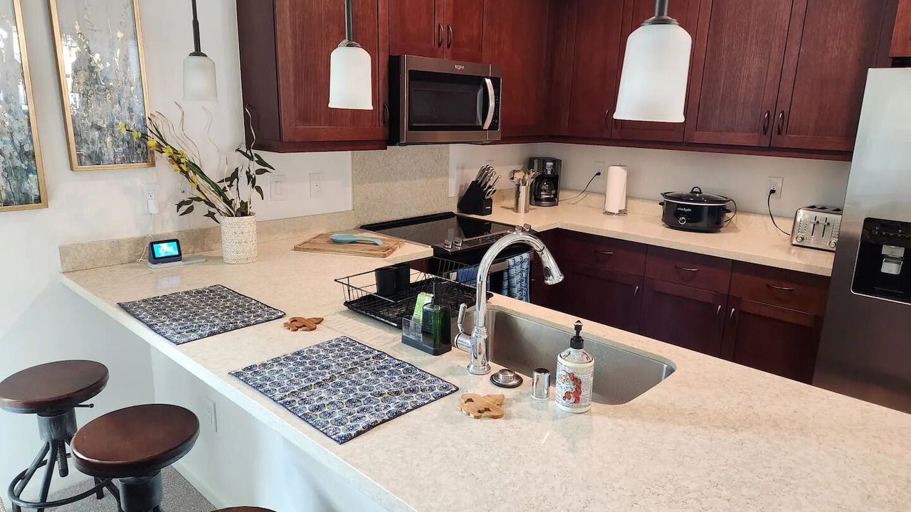 Photo of Kitchen in Makaha Valley