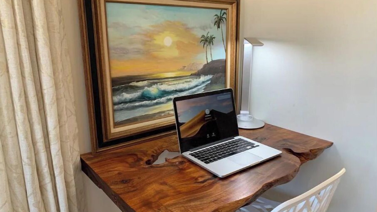 Photo of Others in Historic Kailua Village