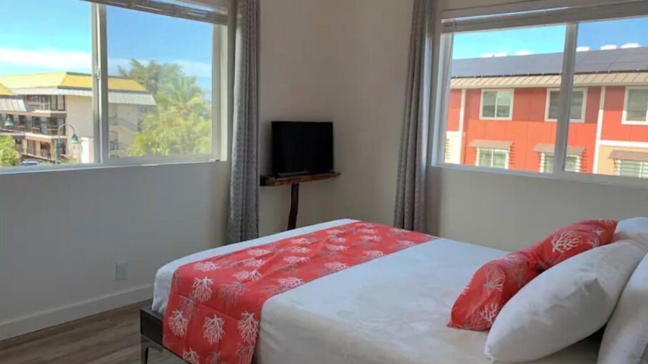 Photo of Bedroom in Historic Kailua Village
