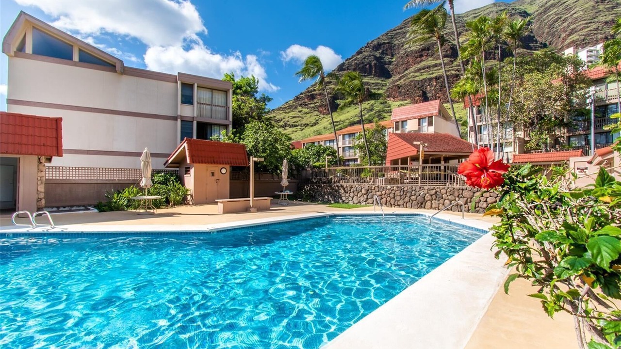 Photo of Outdoor in Makaha Valley