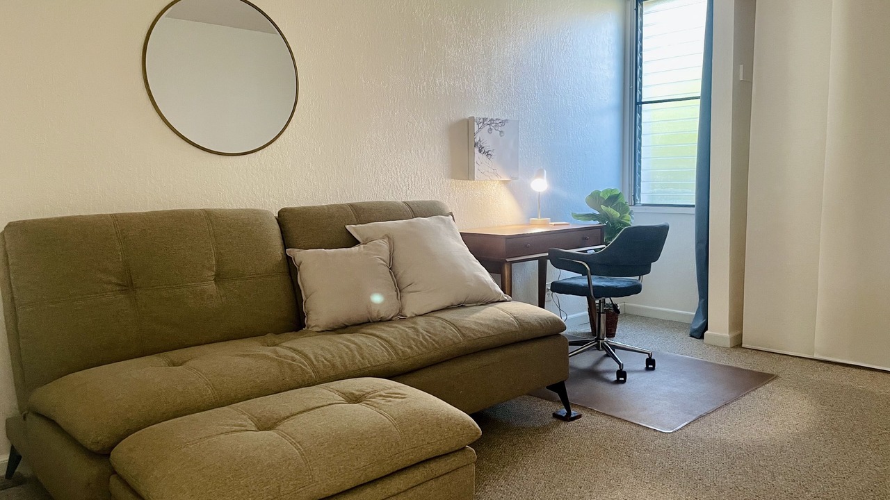Photo of Livingroom in Makaha Valley