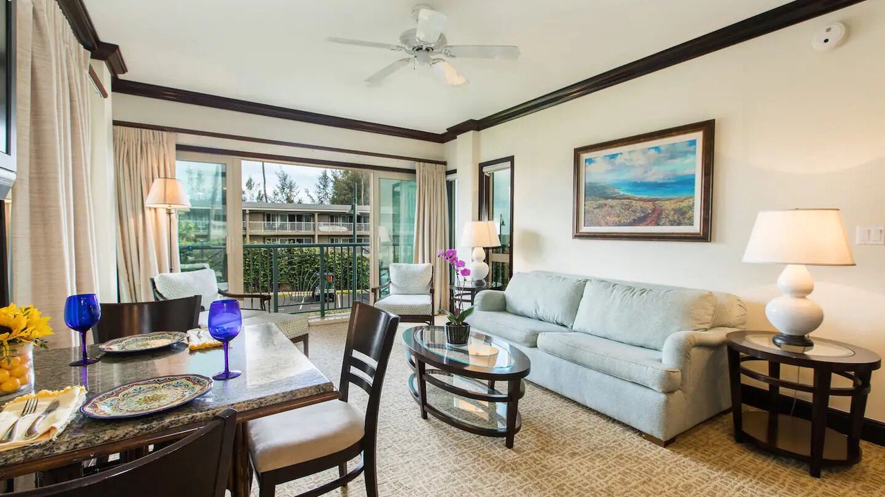 Photo of Livingroom in Wailua