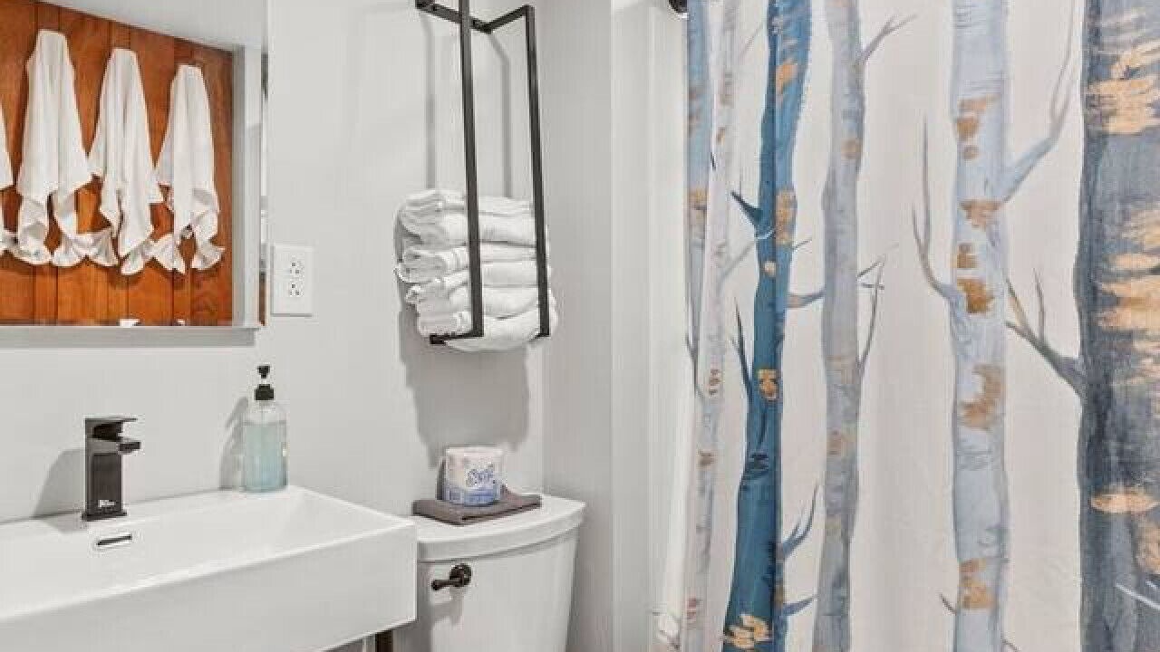 Photo of Bathroom in Stanton