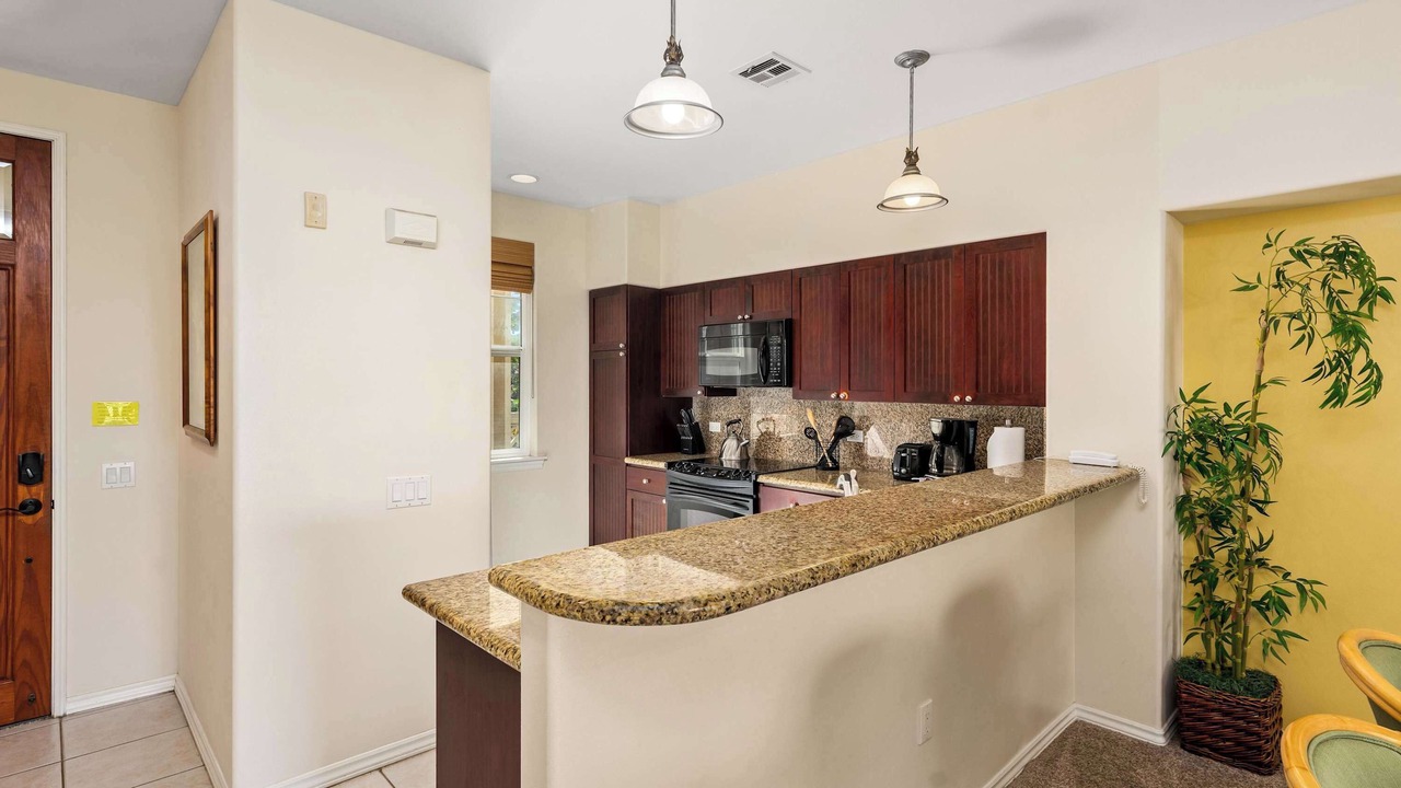 Photo of Kitchen in Waikoloa