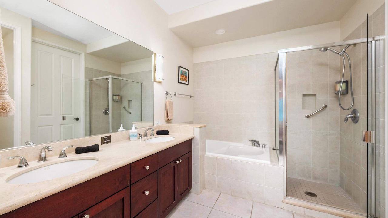 Photo of Bathroom in Waikoloa