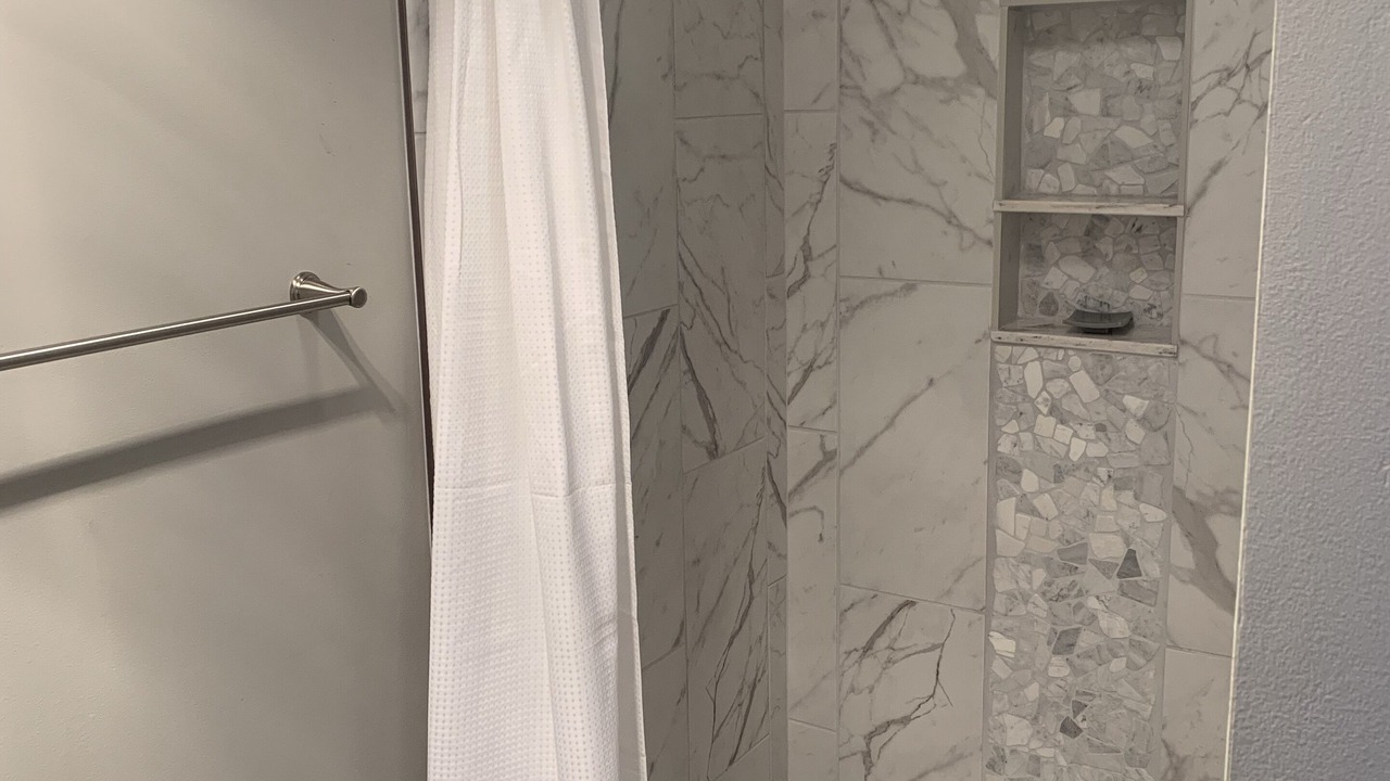 Photo of Bathroom in Balfour