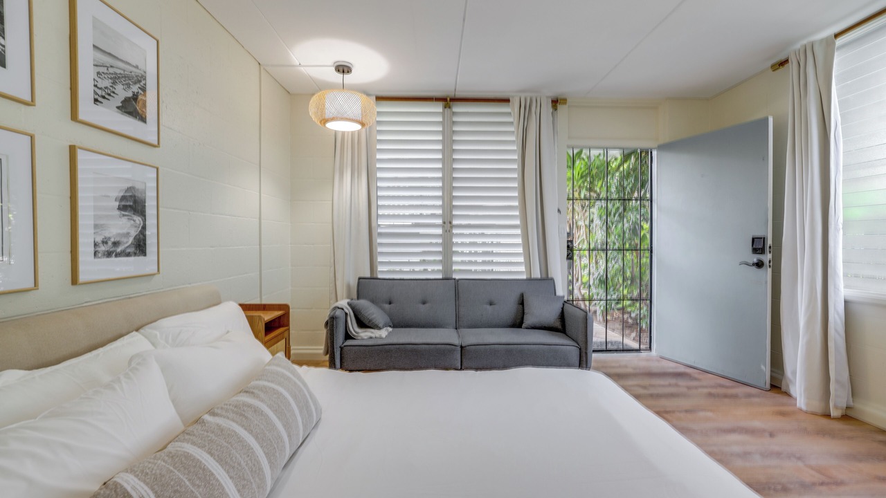 Photo of Bedroom in Diamond Head - Kapahulu - St. Louis