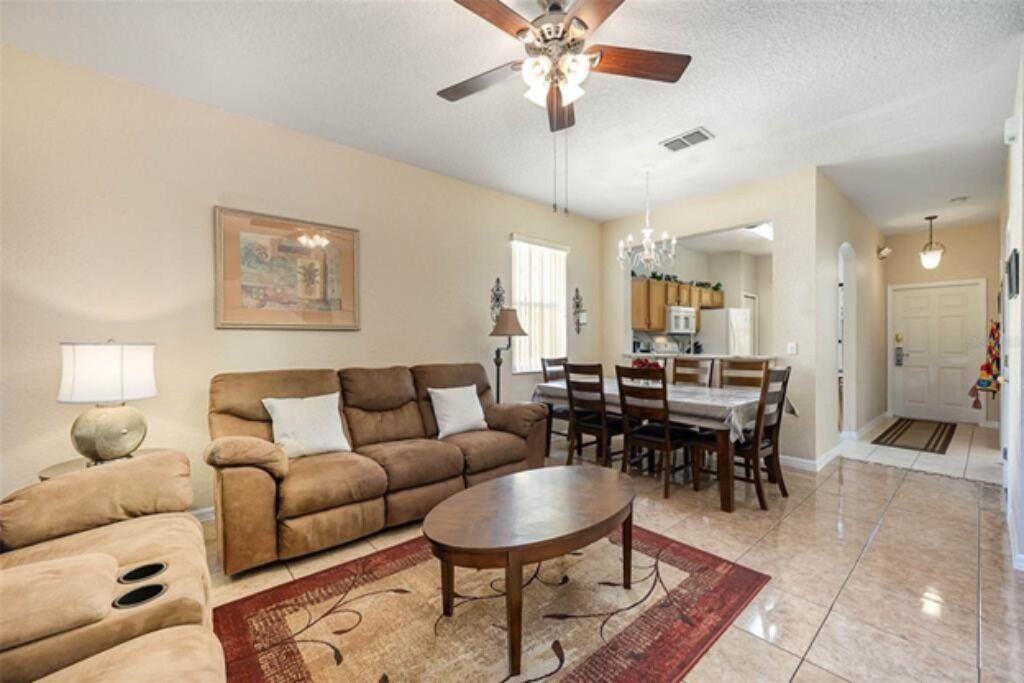 Photo of Bedroom in Regal Palms