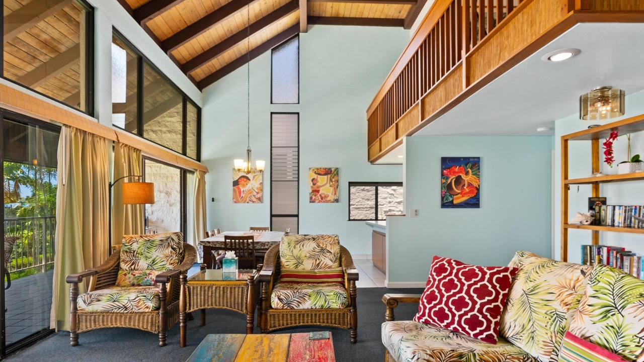 Photo of Livingroom in Keauhou