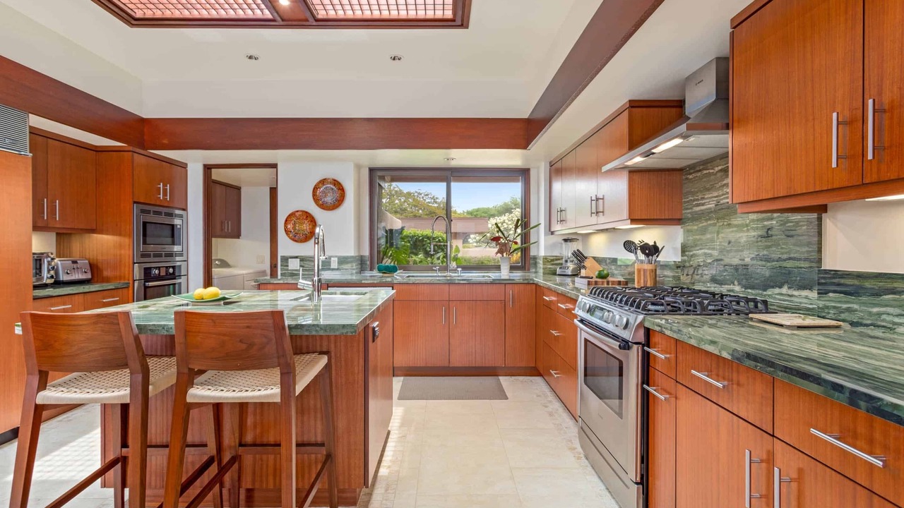 Photo of Kitchen in Kamuela