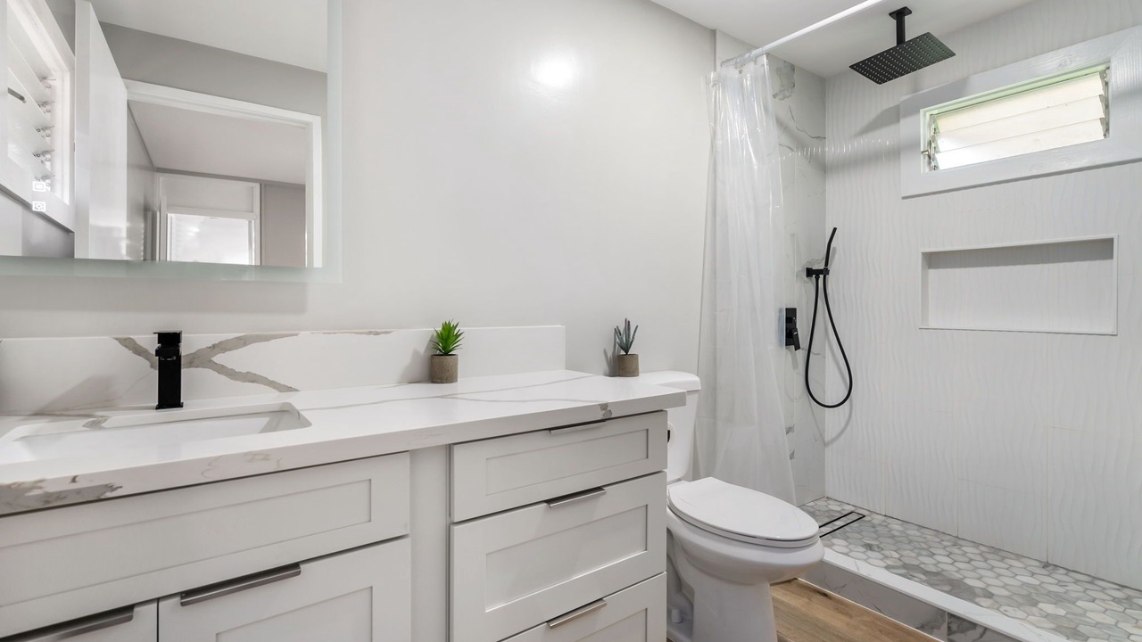 Photo of Bathroom in Ewa